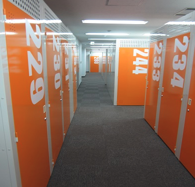 ハローストレージ四日市｜屋内型トランクルーム